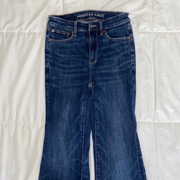 Jeans American Eagle Super Stretch City Flare Taille 00 - Neuf Sans étiquettes - Coupe Flare